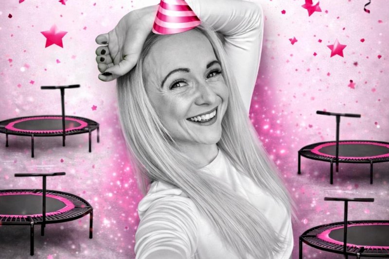 NAROZENINOVÁ jumping PÁRTY 🥳